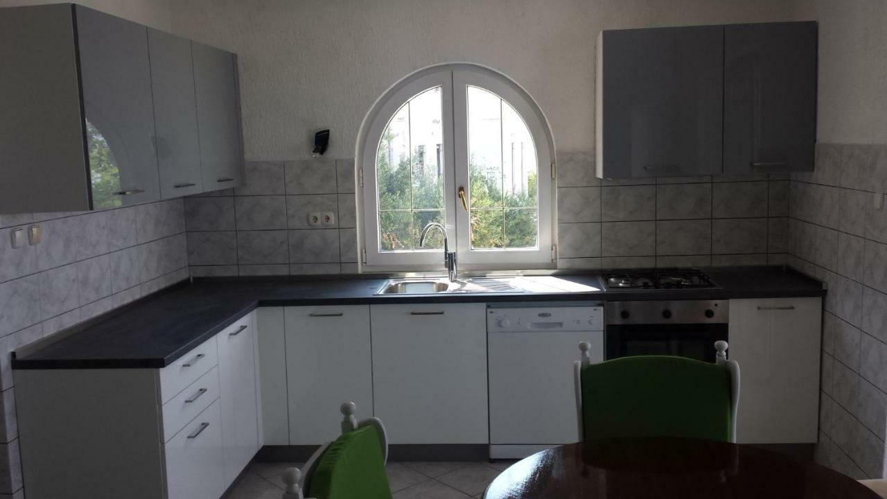 Apartmani Kristijan Jesenice  Exterior foto